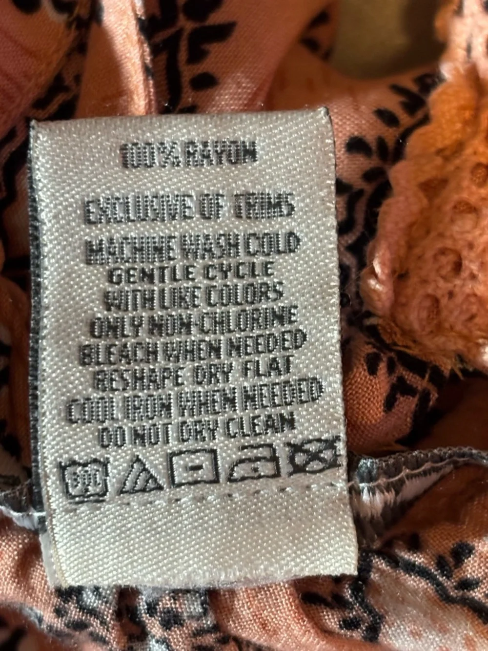 Women’s American Rag Boho Peach Tassel Tie Crochet-Trim Peasant Blouse - M - Picture 8 of 8